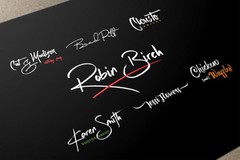 PREMIUM SIGNATURE LOGO DESIGN